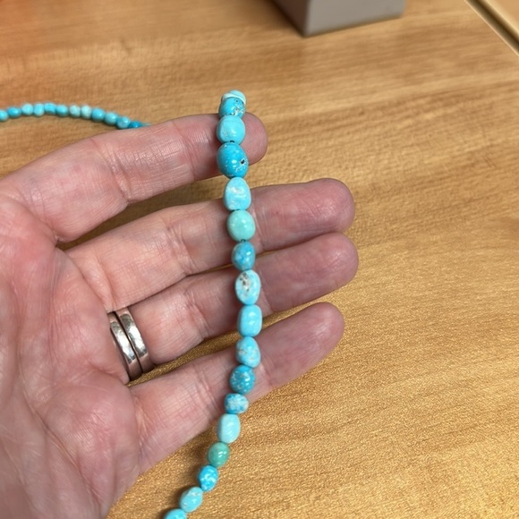 Minibead turquoise necklace by Jay King - Picture 10 of 10